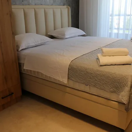 Luxury Palata Penthouse Appartement *